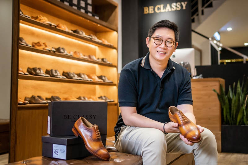 13 thương hiệu giày da nổi tiếng Việt Nam | Thương hiệu địa phương chất lượng