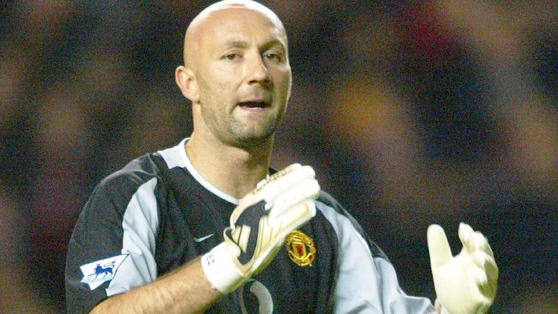 Thủ môn Fabian Barthez - Cá tính dị biệt làm nên khác biệt