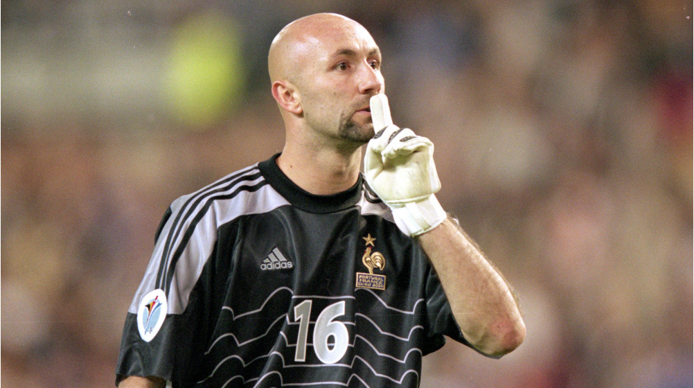 Fabien Barthez - Player profile | Transfermarkt