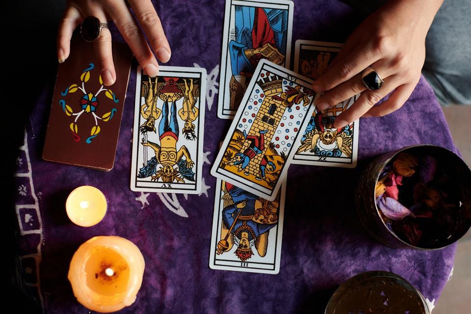 Bói bài tarot trực tuyến về tình yêu-công việc-sức khỏe chính xác - Gói 1 câu hỏi | VTC Pay