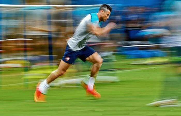 Các Kỹ Thuật Di Chuyển Trong Bóng đá Phổ Biến Nhất - HTSPORT.VN