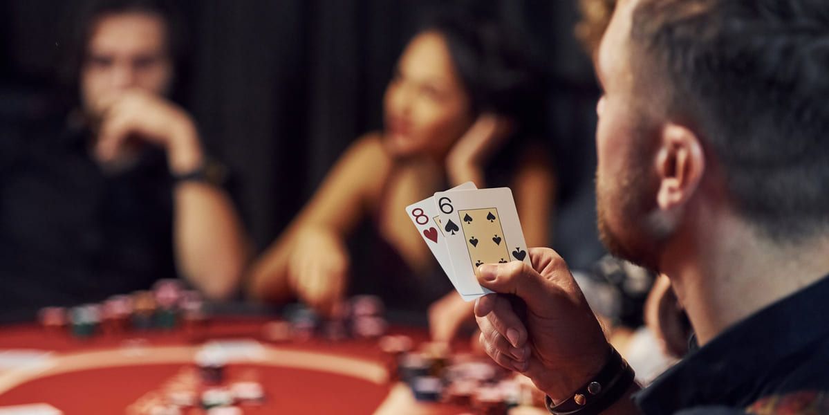 Bluff ba thùng trong No-Limit Hold'em | Natural8
