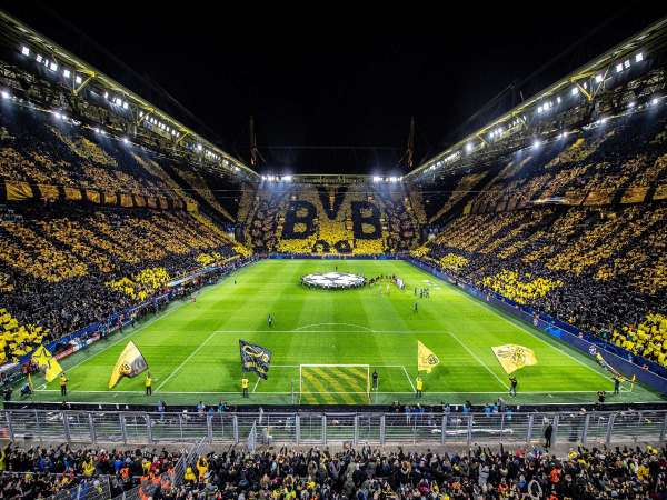 Lịch Sử SVĐ Signal Iduna Park Và Những Thông Tin Cần Biết