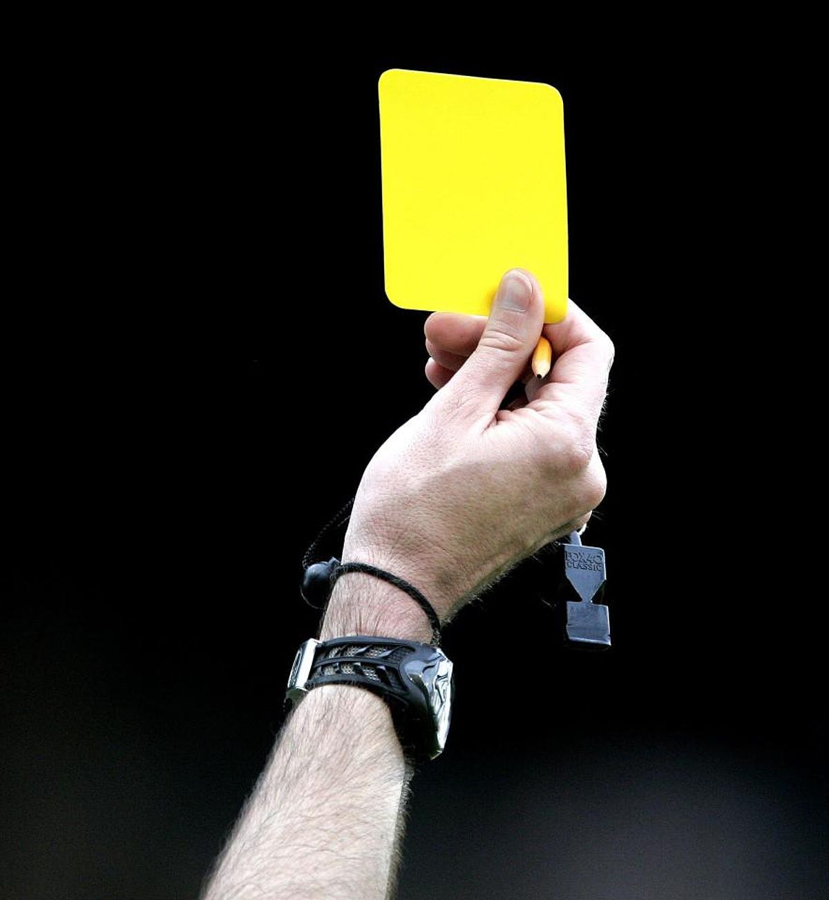 Thẻ Xanh Thẻ Đỏ Là Gì? Luật Bóng Đá Và Những Điều Cần Biết - Rangers Việt Nam